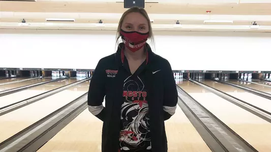 Penguins Beat Nebraska; Wrenn Finishes Second at Columbia 300 Saints Invite Image