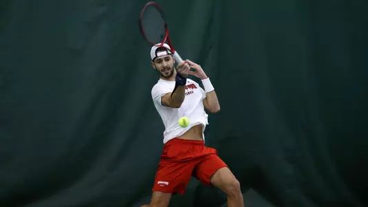 Vardakis Picks Up Win In Season-Opening Dual at NIU Image