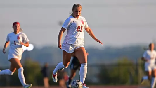 Women's Soccer Falls to Green Bay, 1-0 Image