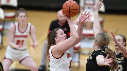 Penguins Shoot 60 Percent, Set Scoring Record in 102-60 Win Over Mastodons Image