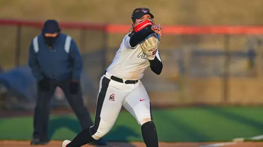 Softball Extends Win Streak to Six Following Akron Four-Game Sweep Image