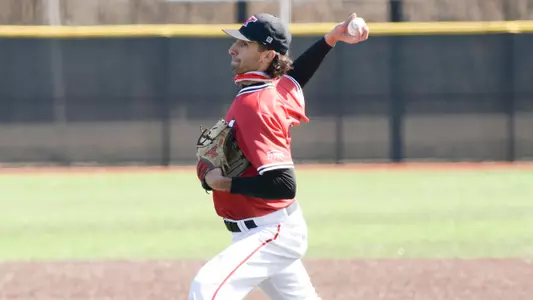 Penguins Bounce Back to Split Doubleheader, Earn Series Win Over Mastodons Image