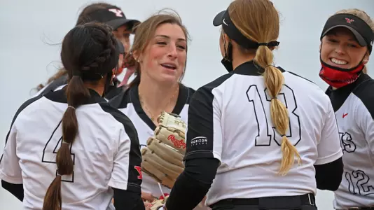 Softball Sets Program's Conference Win Record in Sweep of Oakland Image