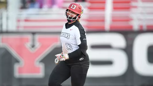 Big Innings Leads Softball to Sweep of Cleveland State, 8-0, 9-2 Image