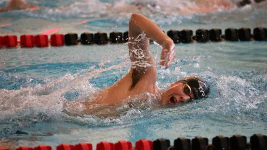 Penguins Head to Horizon League Swimming Championships Image
