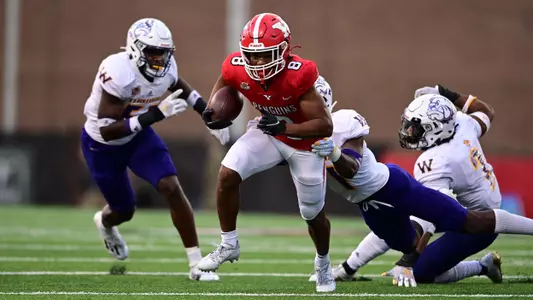 Football Drops MVFC Opener to Western Illinois, 38-35 Image