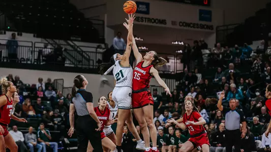 YSU at Green Bay - Photo by Julia Kostopoulos