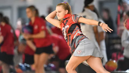 Lyndsay Ennis - YSU Bowling at the Penguin Classic (Oct. 13, 2023)