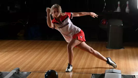 Lyndsay Ennis - YSU Bowling Photo Day (Sept. 22, 2023)