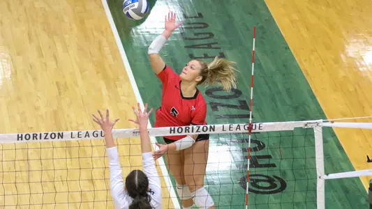 Elise Moeller - YSU Volleyball vs. Green Bay in the Horizon League Tournament
