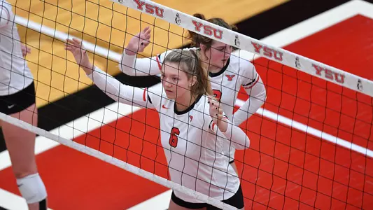 Julia Sell - YSU Volleyball vs. Oakland on Sept. 27, 2022