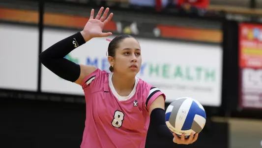 Juliana Rivera - YSU Volleyball vs. Wright State (Oct. 11, 2024). Photo by Bryson Chavez.