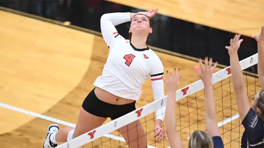 Bianca Giglio - YSU Volleyball vs. Robert Morris (Oct. 29, 2024). Photo by Robert Hayes