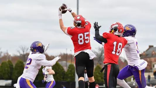 Austin Bray's two-point conversion catch to beat UNI
