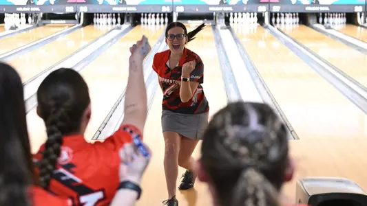 Madyson Marx - YSU Bowling at the 2024 Penguin Classic. Photo by Robert Hayes