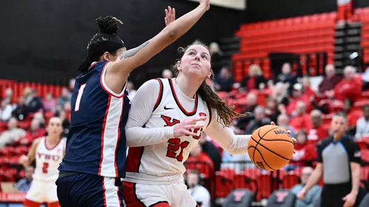 Sophia Gregory vs. Detroit Mercy (Dec. 18, 2024). Photo by Robert Hayes