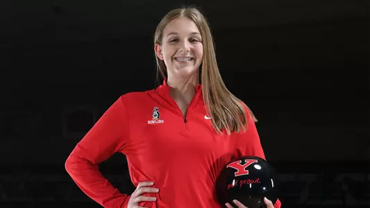 Kirsten Moore - YSU Bowling Photo Day (Sept. 22, 2023)