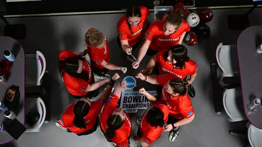 YSU Bowling at the 2024 Lansing Regional