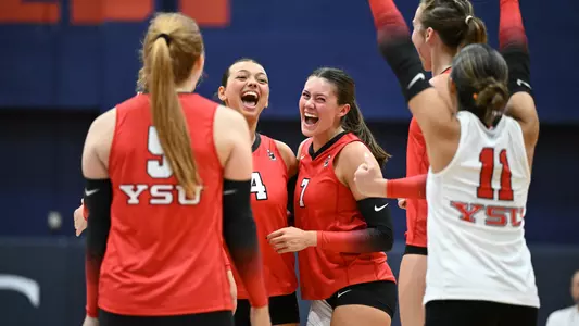 YSU Volleyball Exhibition at Duquesne (Aug. 24, 2024). Photo by Robert Hayes