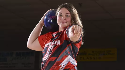 YSU Bowling 2024-25 Photo Day (Sept. 6, 2024). Photo by David Dermer.