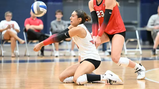 YSU Volleyball Exhibition at Duquesne (Aug. 24, 2024). Photo by Robert Hayes