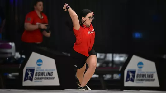 Youngstown State Bowling at the 2024 NCAA Regional in Lansing, Michigan (April 5, 2024). Photo by David Dermer.