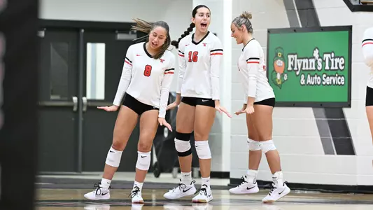 Youngstown State volleyball vs. Mercyhurst (Sept. 24, 2024). Photo by Robert Hayes