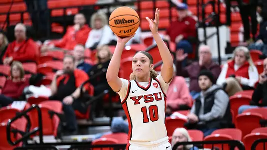 YSU Women's Basketball vs. Detroit Mercy (Dec. 18, 2024). Photo by Robert Hayes
