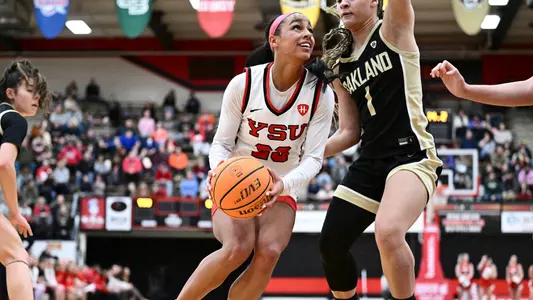 Youngstown State women's basketball vs. Oakland (Jan. 26, 2025). Photo by Robert Hayes