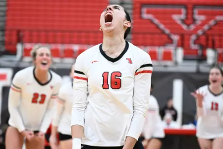 Gabriela Machin celebrates a point in Youngstown State's volleyball match against Milwaukee on Oct. 24, 2025.