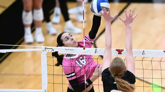 Gabriela Machin goes up for an attack in Youngstown State’s volleyball match against Northern Kentucky on Oct. 3, 2025.