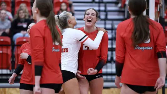 Abbie Householder celebrates a kill with Brie Habeeb in Youngstown State's 3-2 win over Northern Kentucky on Oct. 4, 2025.