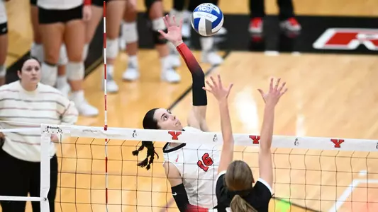 Gabriela Machin attacks in Youngstown State volleyball's 3-0 win vs. Cleveland State on Nov. 6, 2025. Photo by Robert Hayes.