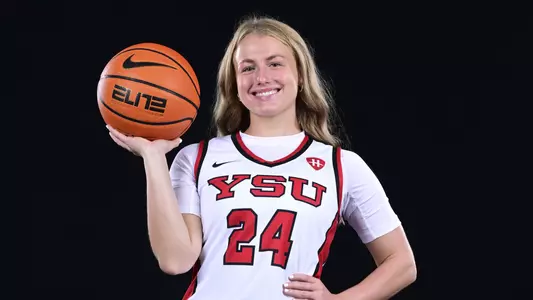 Bella Samz - 2025-26 YSU Women's Basketball Photo Day - Sept. 18, 2025. Photo by David Dermer.
