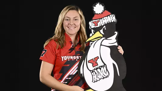 Amber Spicer - 2025-26 Youngstown State bowling photo day in the Stambaugh Stadium Digital Media Studio on Sept. 25, 2025. Photo by Robert Hayes.
