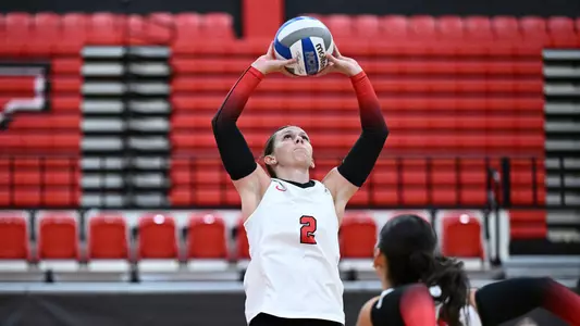 YSU Volleyball Intrasquad Scrimmage at Beeghly Center on Aug. 8, 2025. Photo by Robert Hayes