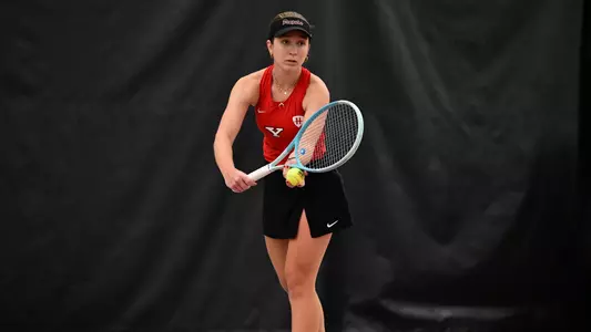 Hanna Telzynska prepares to serve
