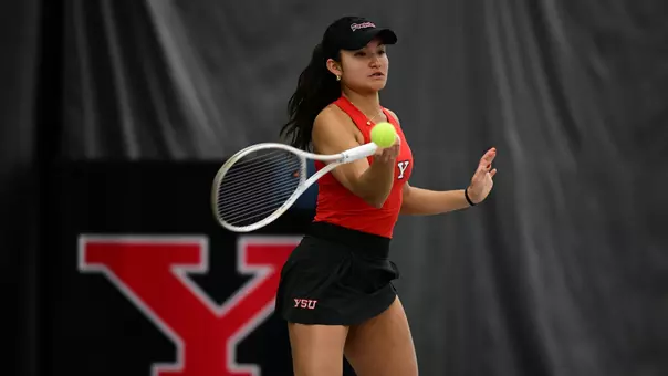 Lorena Cedeno hits a forehand winner
