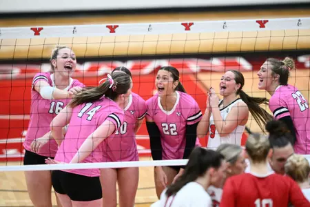 Youngstown State's volleyball team celebrates a point against NIU on Oct. 23, 2026.