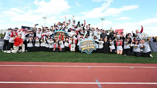 YSU Track and Field Champions celebrate winning the men's and women's titles