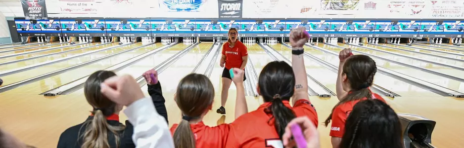 Liv Baskin celebrates a strike with her Youngstown State teammates at the 2025 Chelsea Gilliam Penguin Classic on Oct. 19, 2025.