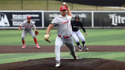 Braden Gebhardt delivers a pitch for YSU during a baseball game at Milwaukee on April 3, 2026 (Photo by Bryson Chavez)