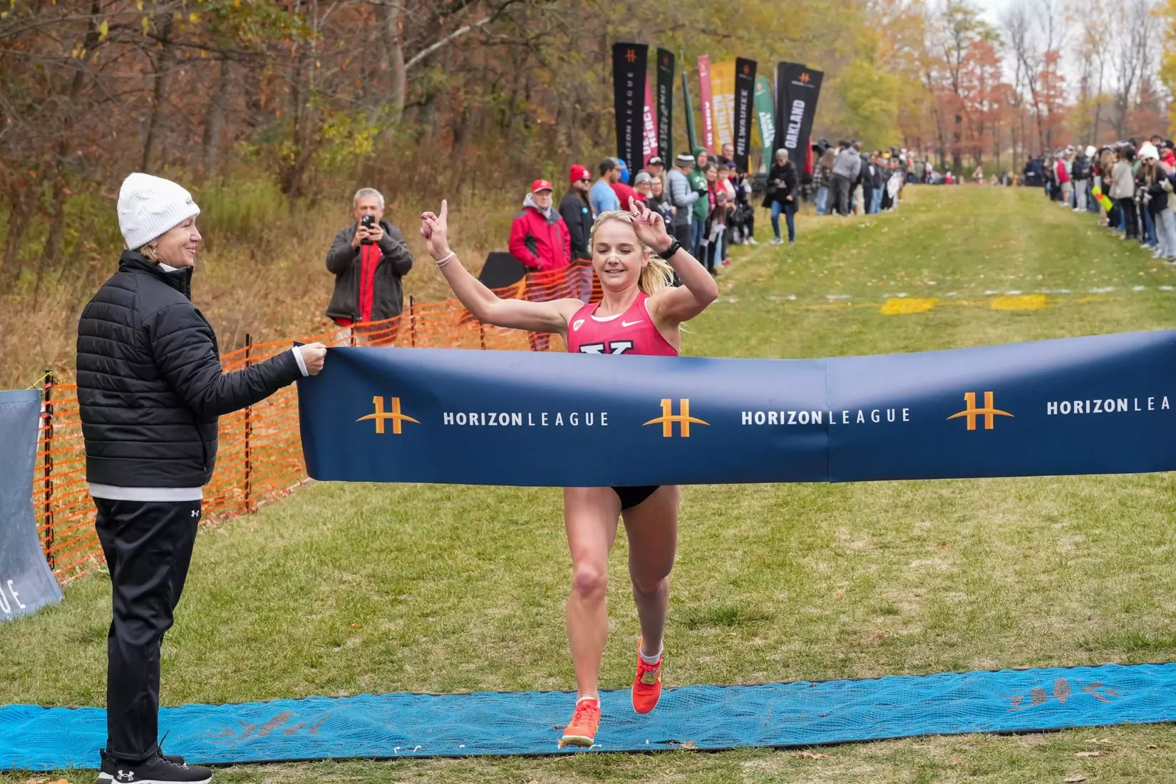 Women's Cross Country - Fielding Wins Horizon League