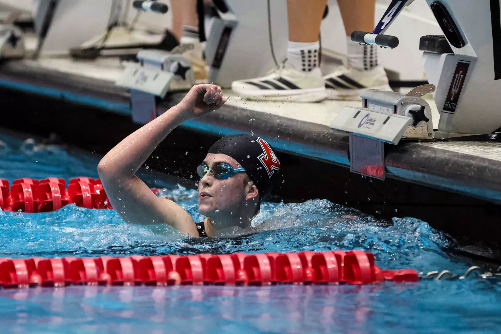 Women's Swim & Dive - Sweetman's Sweet Victory