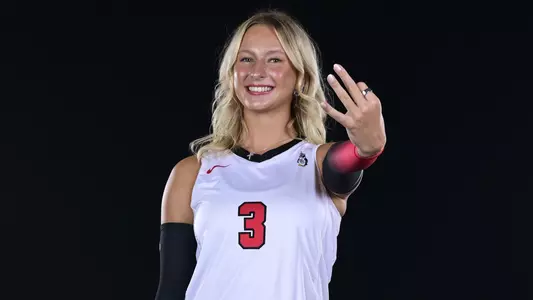 Natalie Carr - 2026 YSU Volleyball Photo Day