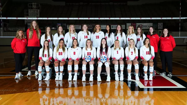 YSU Volleyball 2026 Team Photo