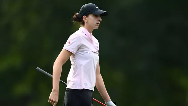 Inés González Ortega after hitting a tee shot for YSU at the Roseann Schwartz Invitational on Aug. 31, 2026 (Photo by Robert Hayes)