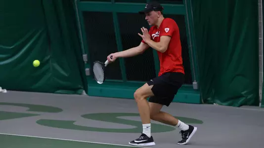 Lenn Stueckrath returns a forehand