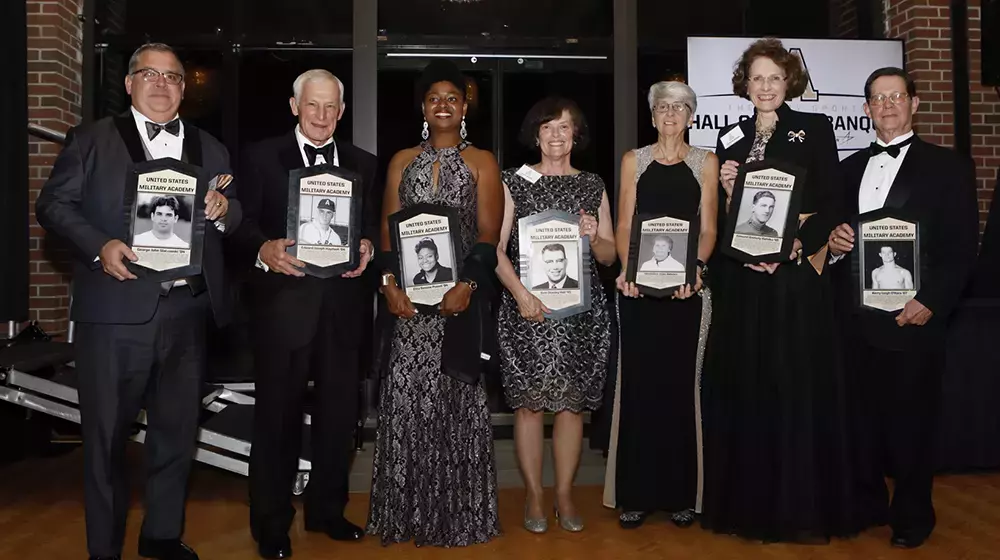 Army West Point Official Athletics site