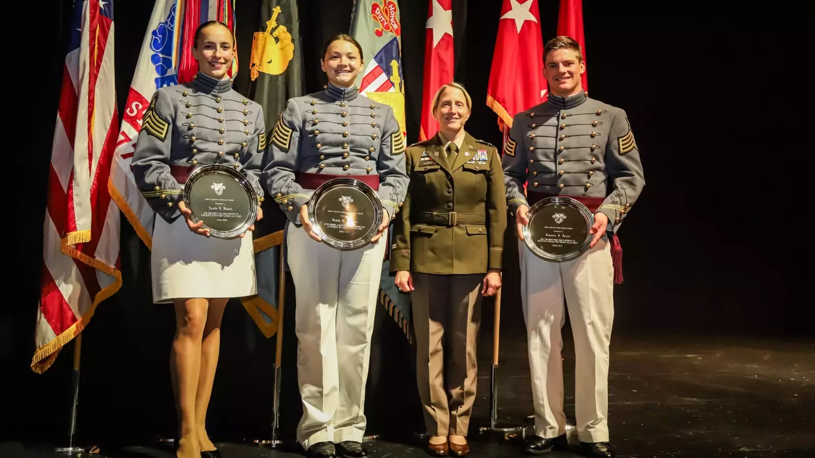 Army West Point Official Athletics site